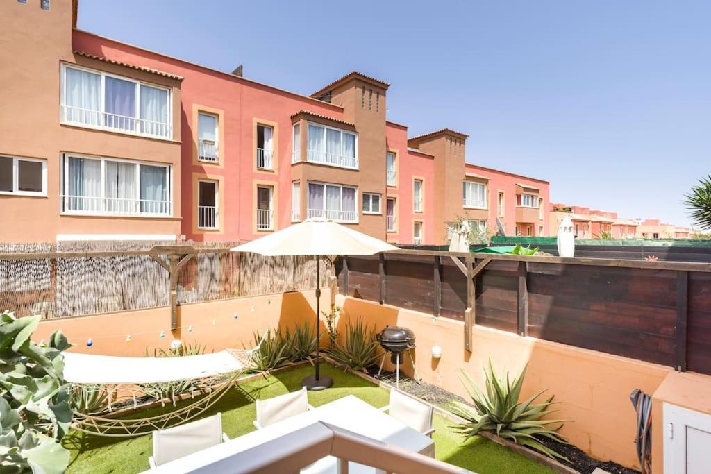 Las Dunas Corralejo Home With Swimming Pool Exterior photo